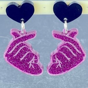 🌺 Korean Heart Earrings